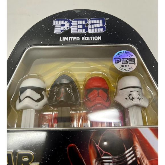 STAR WARS 2019 LIMITED EDITION PEZ TIN RISE OF SKYWALKER Kylo Ren~Backpack NWT - Picture 4 of 7